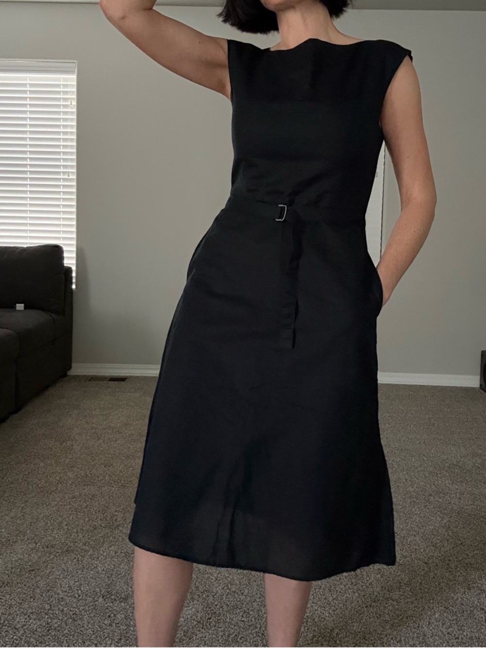 Uniqlo Black Sleeveless Midi A-Line Dress